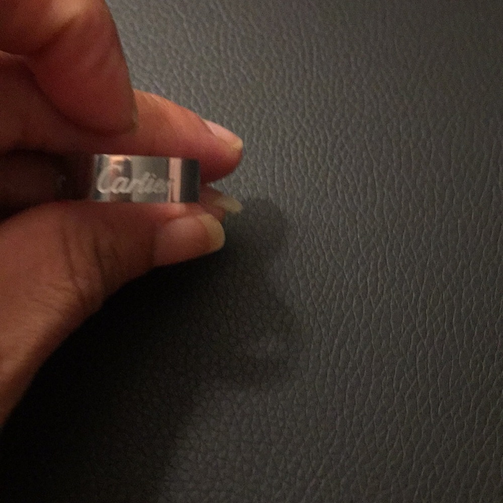 ring - Picture 2 of 4